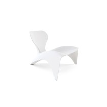 Chaise Isetta de couleur blanche