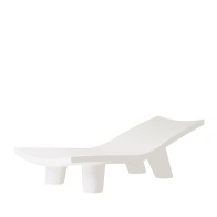 chaise longue design outdoor Low Lita Lounge coloris blanc laiteux