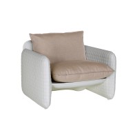 fauteuil lounge design Mara structure blanche avec coussins sable