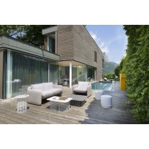 table basse outdoor Mara Low Table avec canapé et pouf