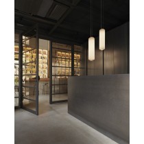 Cordiale Lumière installée dans un hall d'un bar