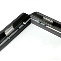 Détail intérieur du Cadre d’affichage clic-clac étanche avec système de fixation