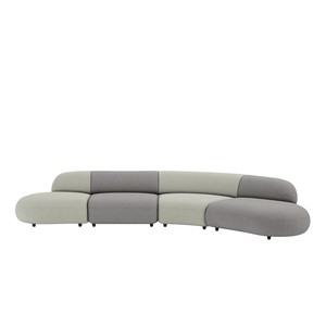 Canapé arrondi modulable Onyx en composition courbe de quatre modules, tissus gris clair et gris foncé