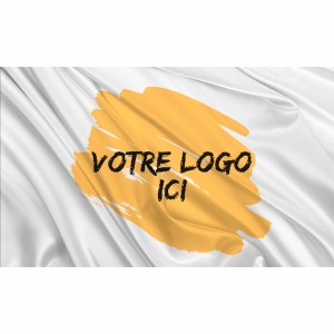 Drapeau personnalisé effet soie blanc avec logo floqué sur touche de peinture jaune