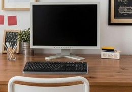 Support clavier ergonomique : réduisez les TMS au bureau